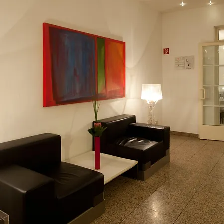 Topas Frankfurt Centre 3*