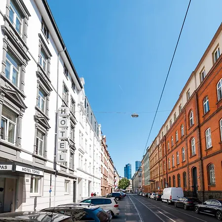 Hotel Topas An Der Messe - Frankfurt City 3*