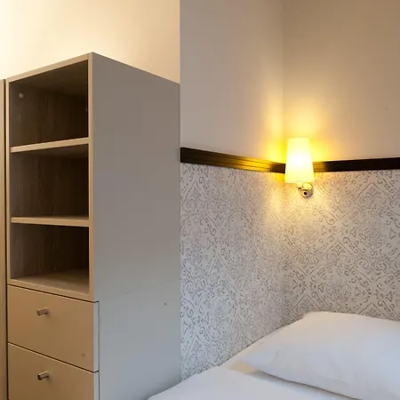 Topas Frankfurt Centre 3*