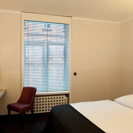 Szálloda Topas Frankfurt Centre - Digital Check-in 3*