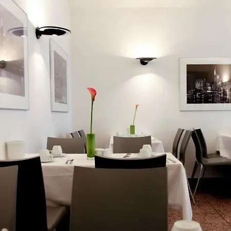 ホテル Topas Frankfurt Centre 3*