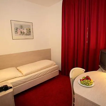 Hotel Topas Frankfurt Centre