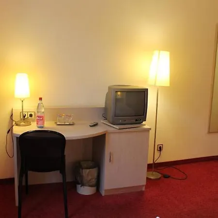 Topas Hotel