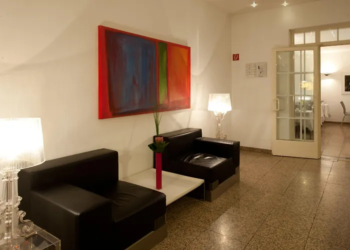 Topas Frankfurt Centre 3*