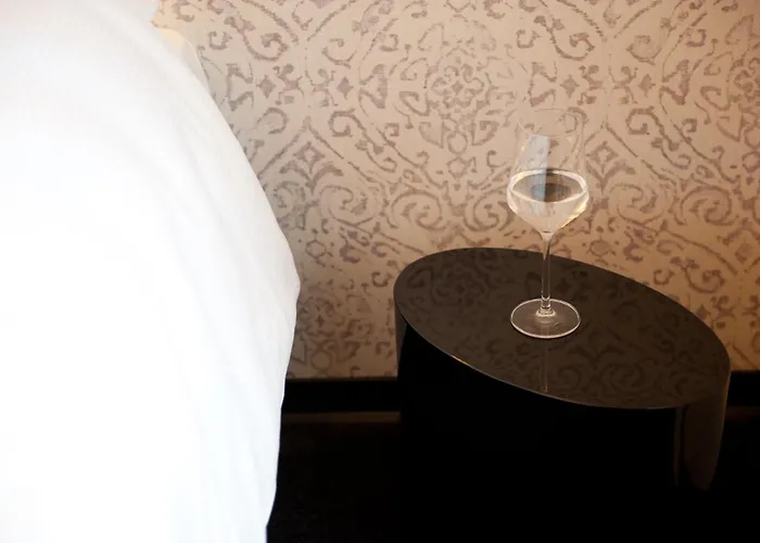 Hotell Topas Frankfurt Centre 3*